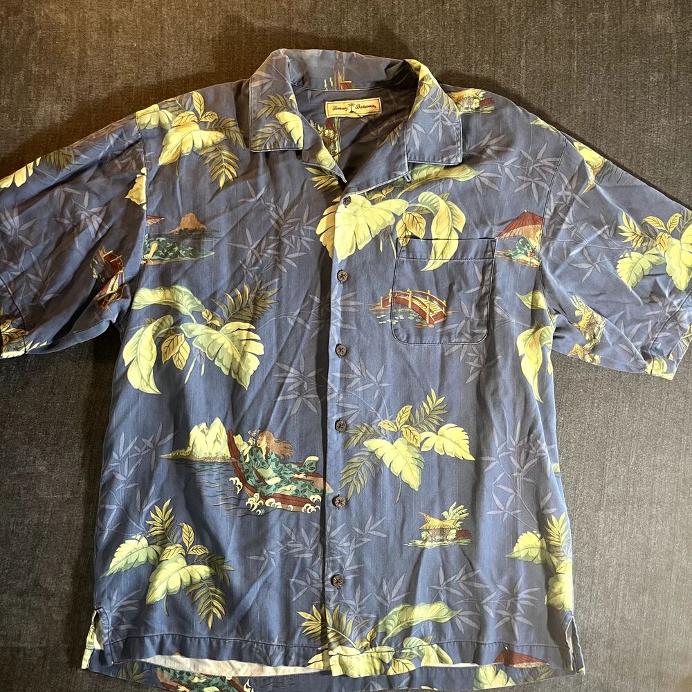 TOMMY BAHAMA Mens Shirt 100% Silk Blue Large Palms Hawaiian Camp Floral Vtg